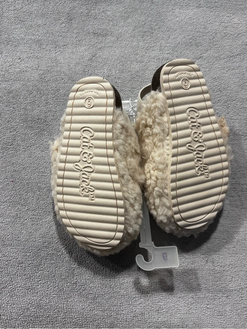 OshKosh B'gosh Cream Sherpa Baby Mittens